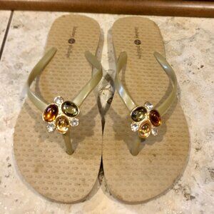 Lindsay Phillips Switch Flip Flops With Adorable Snap On Embellishment 7.5 - 8
